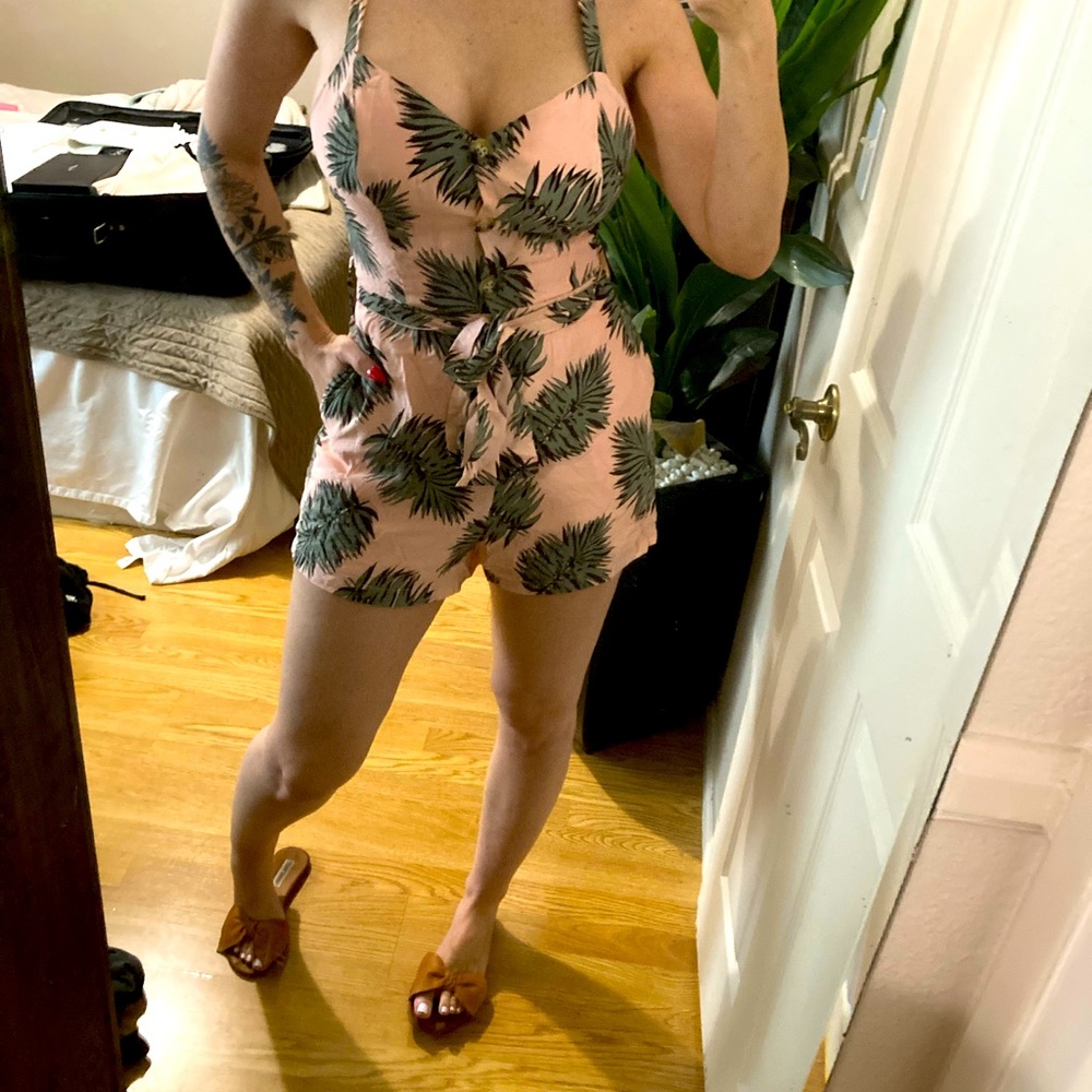 Lush romper 💕
